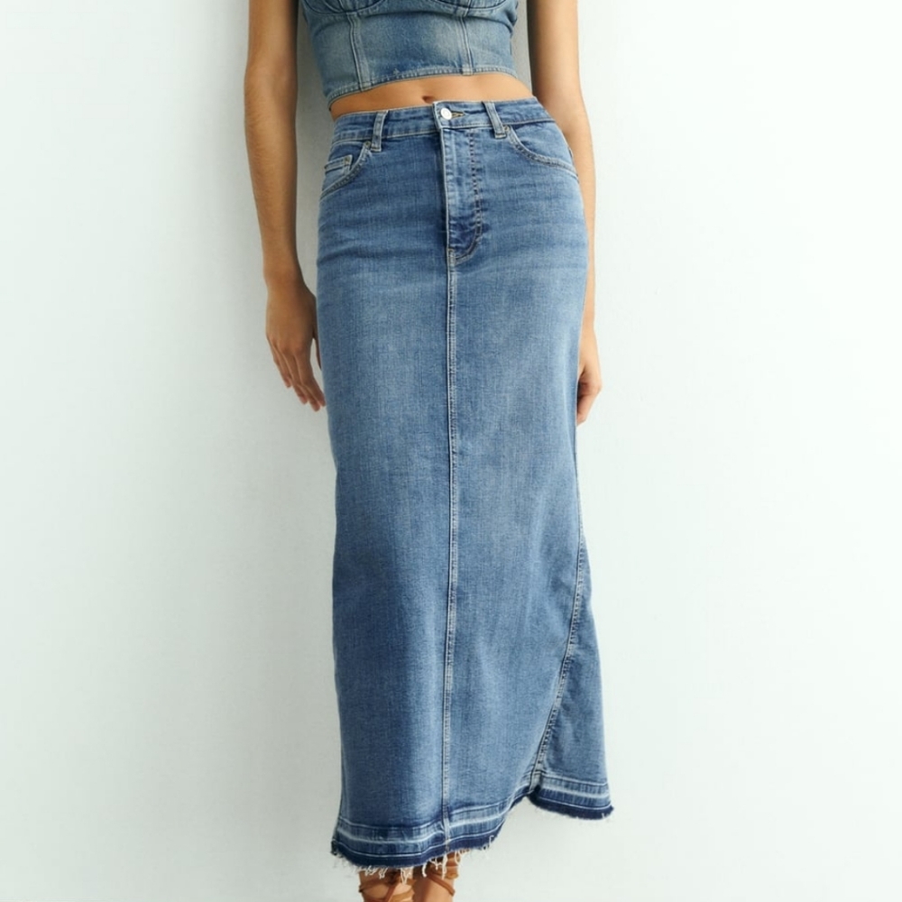 NWT Zara denim midi skirt